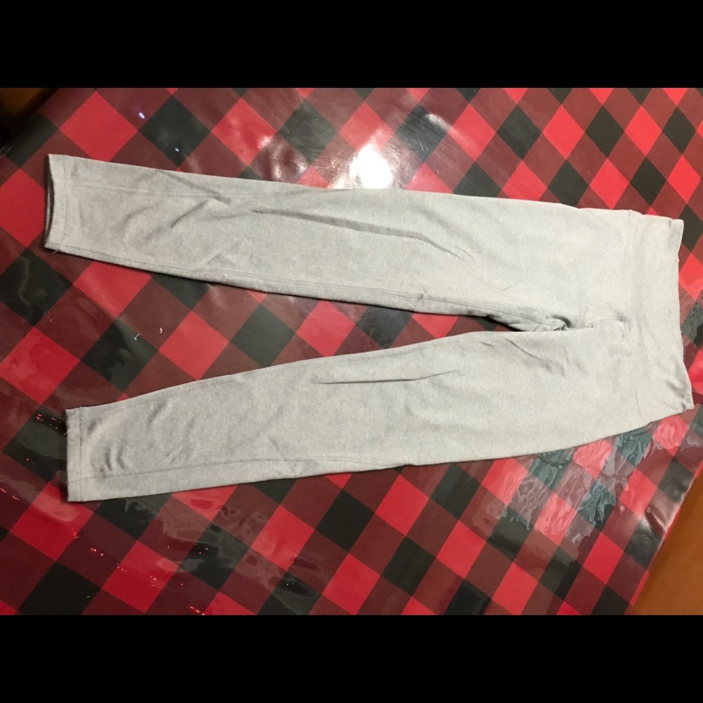 Old navy gray compression leggings